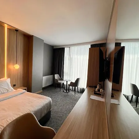 Royal Mass Airport Business 3* Arnavutkoy