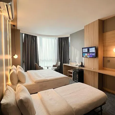 Royal Mass Airport Business Hotel